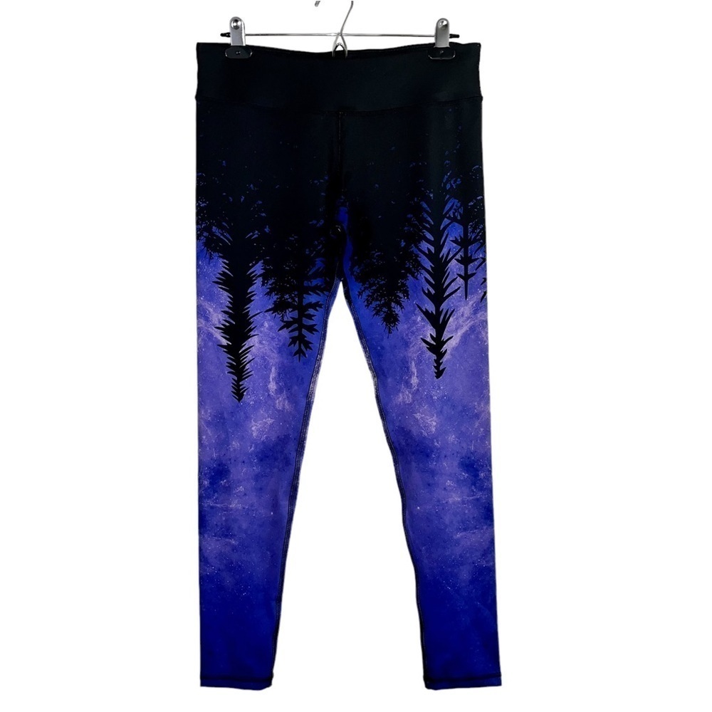 Born To Chill Woman’s Sz Large Leggings Night Sky In Forest Print Purple Black